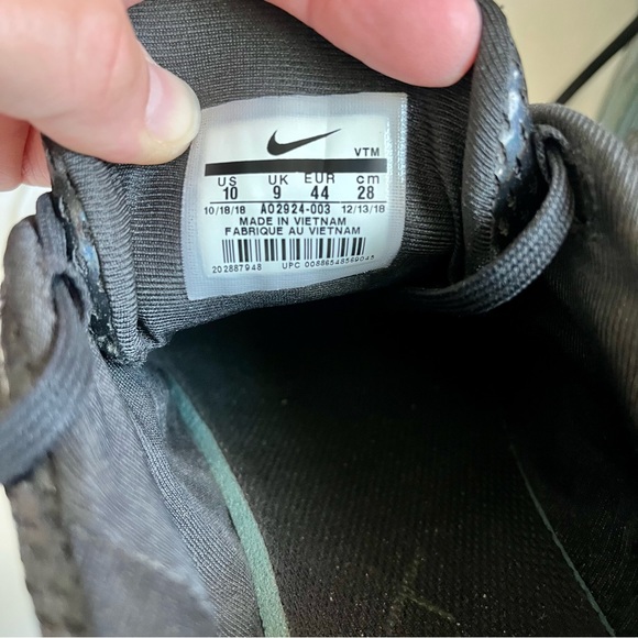 Nike Airmax 720 Throwback Future Iridescent Mens Sz 10 AO2924-003 - Picture 8 of 9